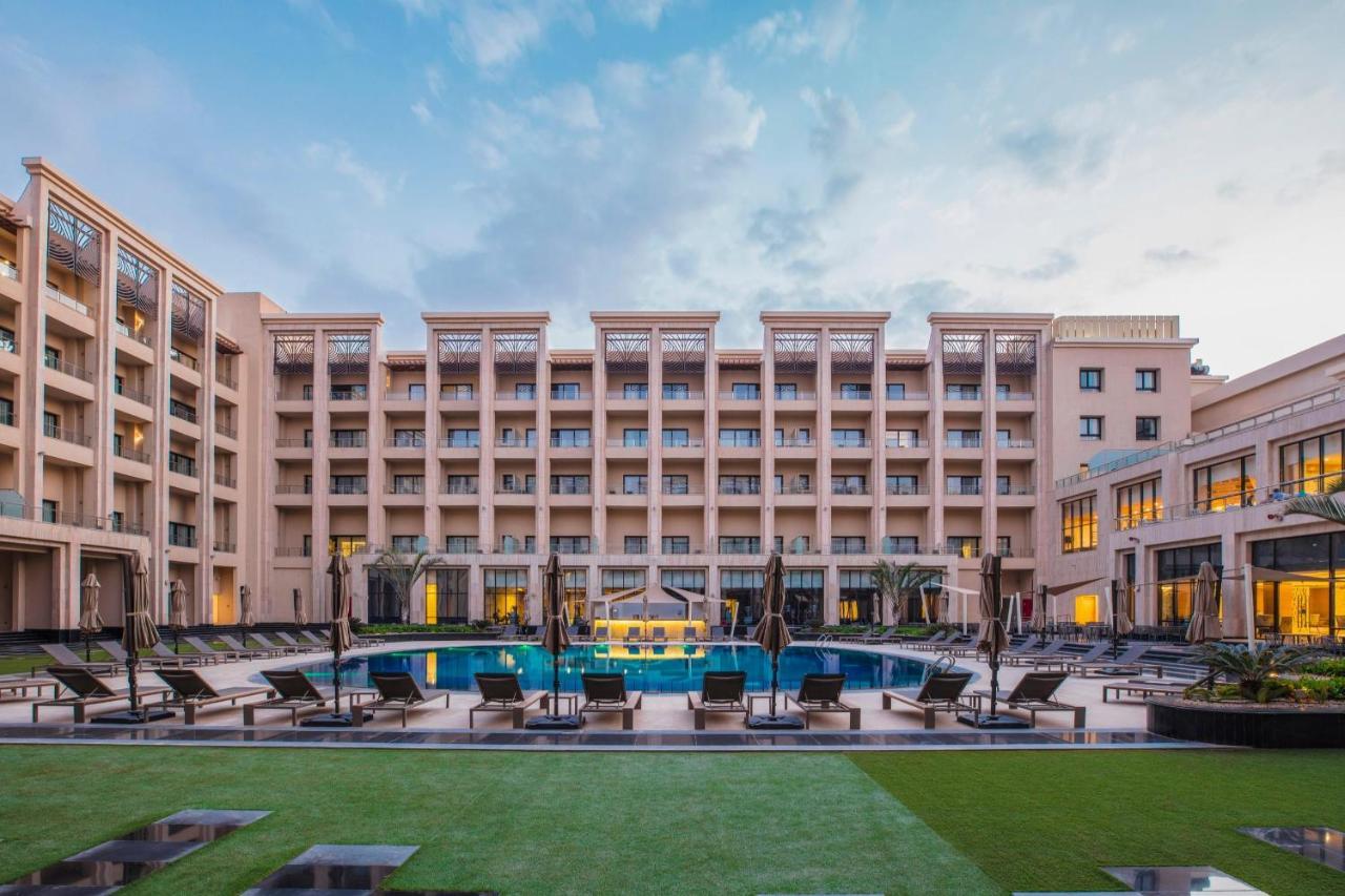 Triumph Luxury Hotel Kairo Bagian luar foto The Park, Hyderabad