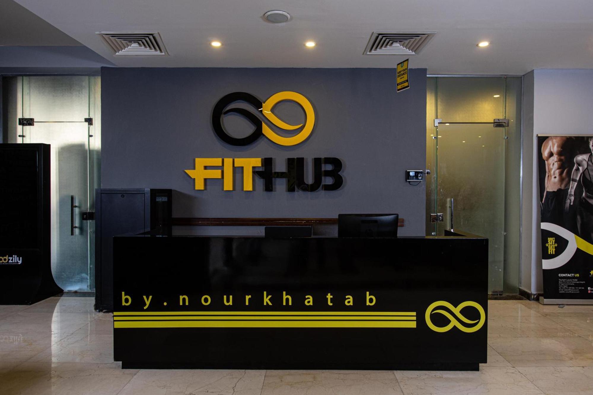 Triumph Luxury Hotel Kairo Bagian luar foto FIT HUB